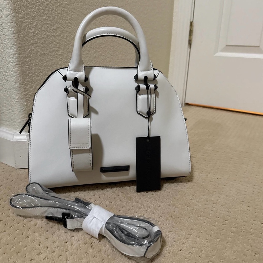 White Handbag - Picture 3 of 3